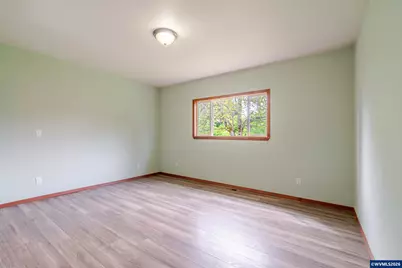 34965 Brewster Rd, Lebanon, OR 97355 - Photo 22