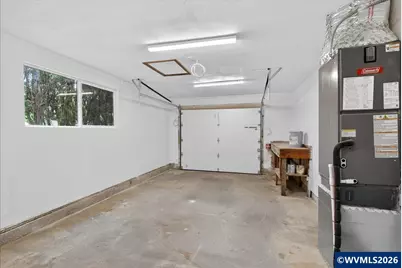 553 Elm St, Jefferson, OR 97352 - Photo 16