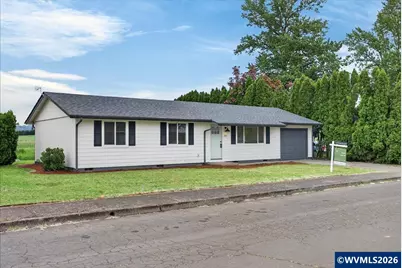 553 Elm St, Jefferson, OR 97352 - Photo 2
