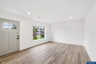1405 Baker St NE, Salem, OR 97301 - Photo 6