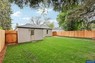 1405 Baker St NE, Salem, OR 97301 - Photo 28