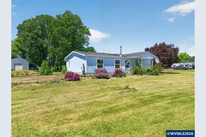 1216 43rd Av, Sweet Home, OR 97386 - Photo 2