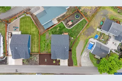 5175 Parkway Dr NE, Salem, OR 97305 - Photo 2