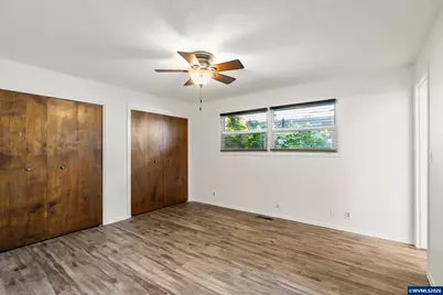 427 Wilshire Dr N, Keizer, OR 97303 - Photo 14
