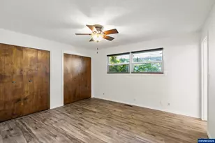 427 Wilshire Dr N, Keizer, OR 97303 - Photo 14