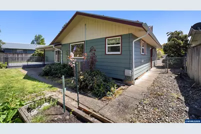427 Wilshire Dr N, Keizer, OR 97303 - Photo 34