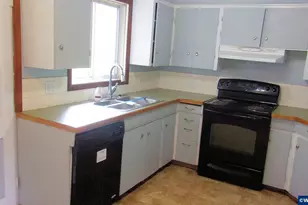 944 5th St, Lyons, OR 97358 - Photo 4