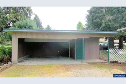 944 5th St, Lyons, OR 97358 - Photo 2