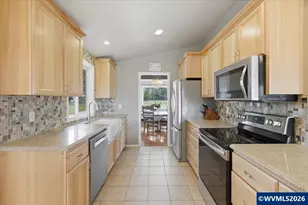 39129 Groshong Rd NE, Albany, OR 97321 - Photo 8