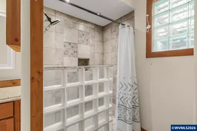 824 W Central Av, Gates, OR 97346 - Photo 24