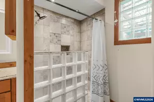 824 W Central Av, Gates, OR 97346 - Photo 24