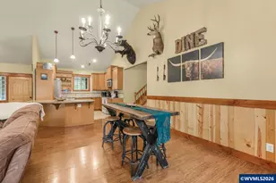 824 W Central Av, Gates, OR 97346 - Photo 10