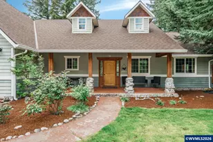 824 W Central Av, Gates, OR 97346 - Photo 2