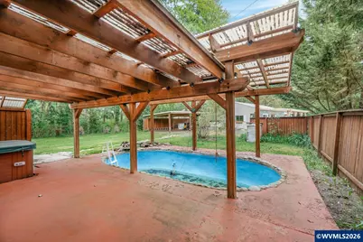 824 W Central Av, Gates, OR 97346 - Photo 40