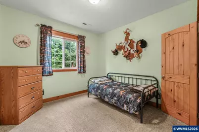 824 W Central Av, Gates, OR 97346 - Photo 20