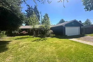 4033 NE Morning St, Corvallis, OR 97330 - Photo 2