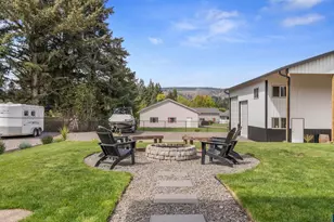 520 Fir St, Lyons, OR 97358 - Photo 32