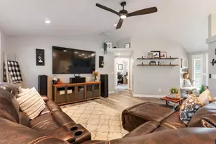 520 Fir St, Lyons, OR 97358 - Photo 14