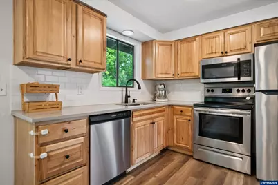 3435 6th Av S, Salem, OR 97302 - Photo 10