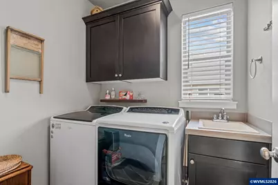 570 SE Cooper St, Dallas, OR 97338 - Photo 22