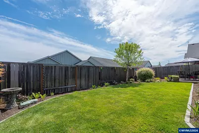 570 SE Cooper St, Dallas, OR 97338 - Photo 34