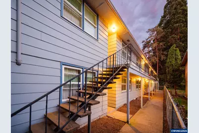 302 S Monmouth Av, Monmouth, OR 97361 - Photo 12