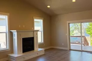 708 NW George Ct, Sublimity, OR 97385 - Photo 8