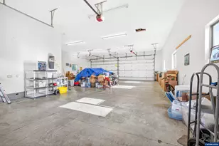 867 Corsair Dr, Independence, OR 97351 - Photo 32