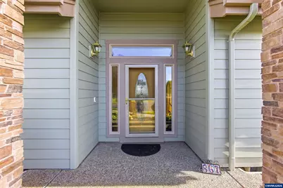 867 Corsair Dr, Independence, OR 97351 - Photo 4