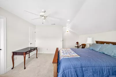 867 Corsair Dr, Independence, OR 97351 - Photo 28