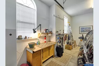 910 Pioneer Dr, Silverton, OR 97381 - Photo 30