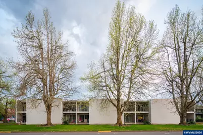 160 N Whitman St, Monmouth, OR 97361 - Photo 2