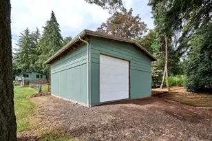 6051 31st Ave SE, Salem, OR 97317 - Photo 36