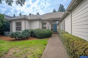 1920 Spicetree Ln SE, Salem, OR 97306 - Photo 2