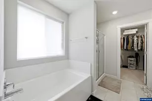 2847 NW William Dr, McMinnville, OR 97128 - Photo 18
