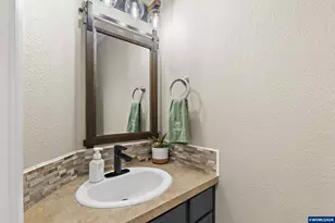 1492 Hunter Ave N, Keizer, OR 97303 - Photo 16