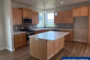709 NW George Ct, Sublimity, OR 97385 - Photo 26