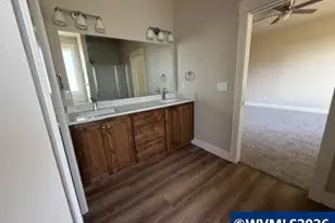 711 NW George Ct, Sublimity, OR 97385 - Photo 6