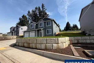 711 NW George Ct, Sublimity, OR 97385 - Photo 2