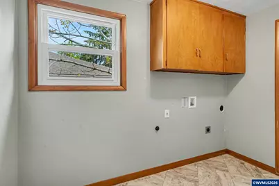 3760 Hillview Dr SE, Salem, OR 97302 - Photo 20