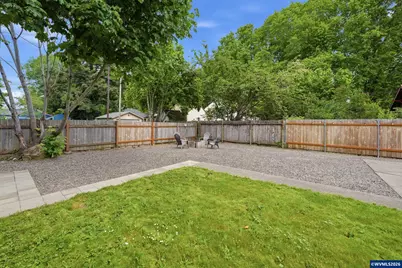 2025 Trade St SE, Salem, OR 97301 - Photo 26