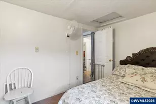 1090 Norway St NE, Salem, OR 97301 - Photo 16