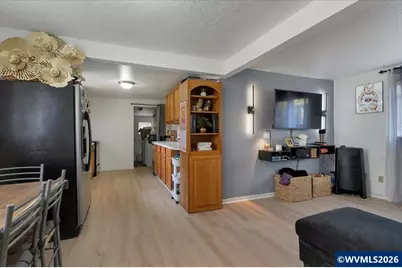 1090 Norway St NE, Salem, OR 97301 - Photo 6