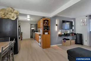 1090 Norway St NE, Salem, OR 97301 - Photo 6