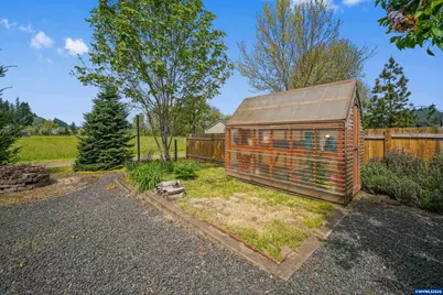 1232 SW 3rd Av, Mill City, OR 97360 - Photo 44