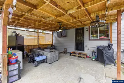 924 7th Av, Sweet Home, OR 97386 - Photo 26