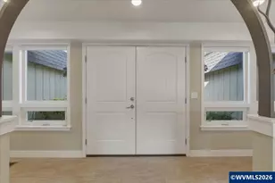 575 Juneau Dr SE, Salem, OR 97302 - Photo 8