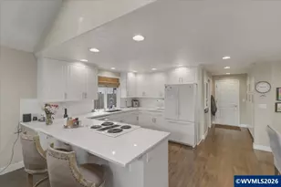 575 Juneau Dr SE, Salem, OR 97302 - Photo 24