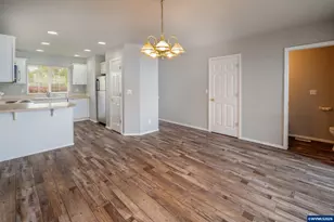 332 Crystal Springs Ln N, Keizer, OR 97303 - Photo 18