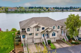 332 Crystal Springs Ln N, Keizer, OR 97303 - Photo 1